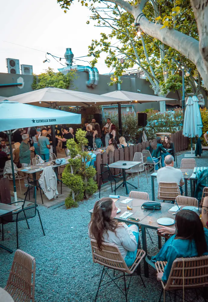 Restaurantes con terraza – Reina Elisenda – T. 687392592 Restaurante con terraza Mollet del Vallès